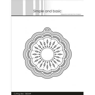 Simple and Basic Cutting Dies - Doily on a Tag