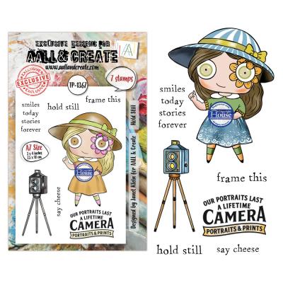 Aall and Create Through the Lens Stempel - Hold Still